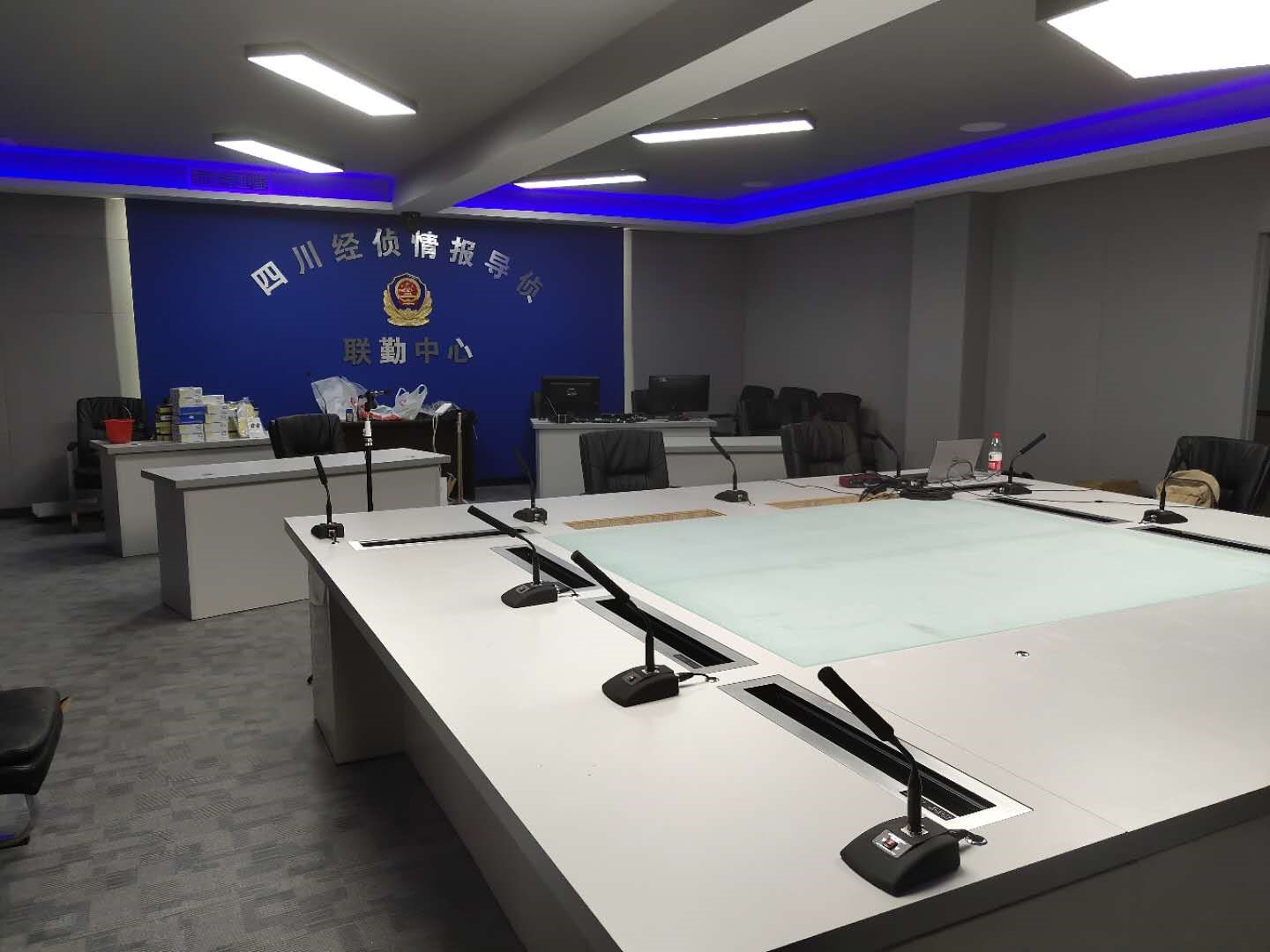 四川省公安廳經(jīng)偵局1.jpg 四川省公安廳經(jīng)偵局1.jpg